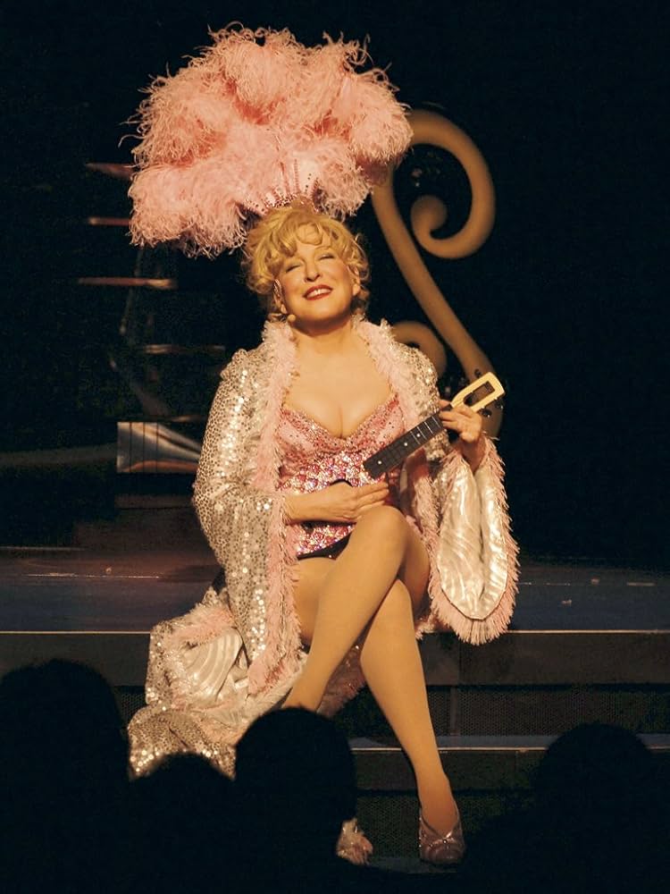 その他 Showgirl Must Go on / [DVD] Amazon.com: Bette Midler: The Showgirl Must Go On [Blu-ray